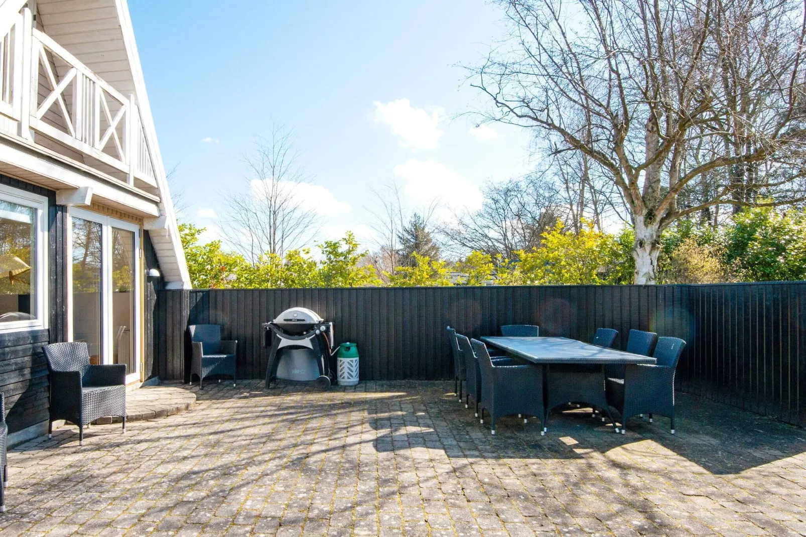 Speciaal vakantiehuis in Glesborg met een terras-Uitzicht