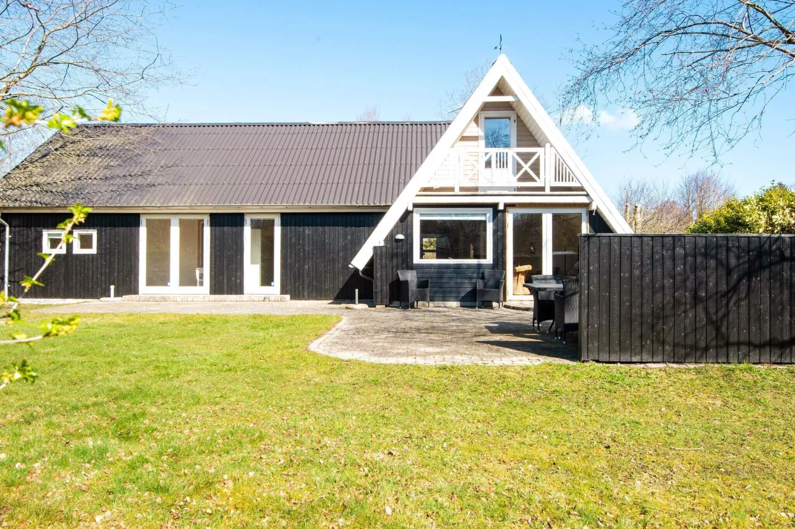 Speciaal vakantiehuis in Glesborg met een terras-Uitzicht
