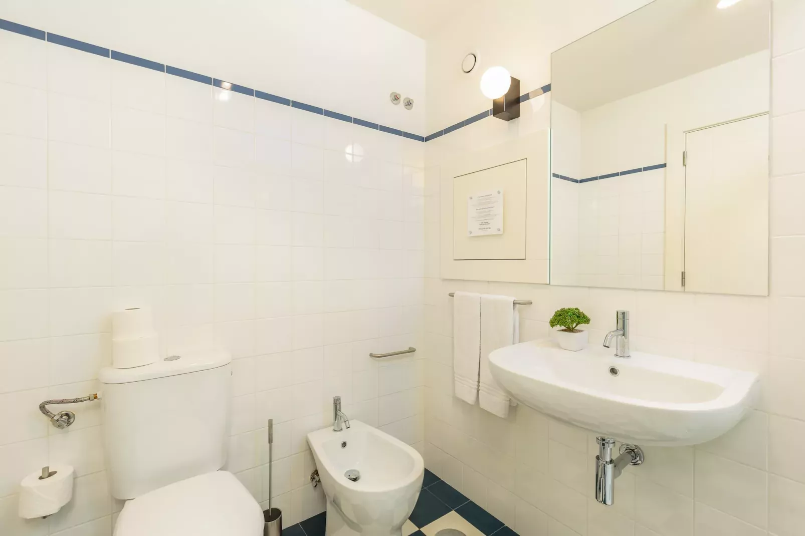 YOUROPO - Flores S-Badkamer