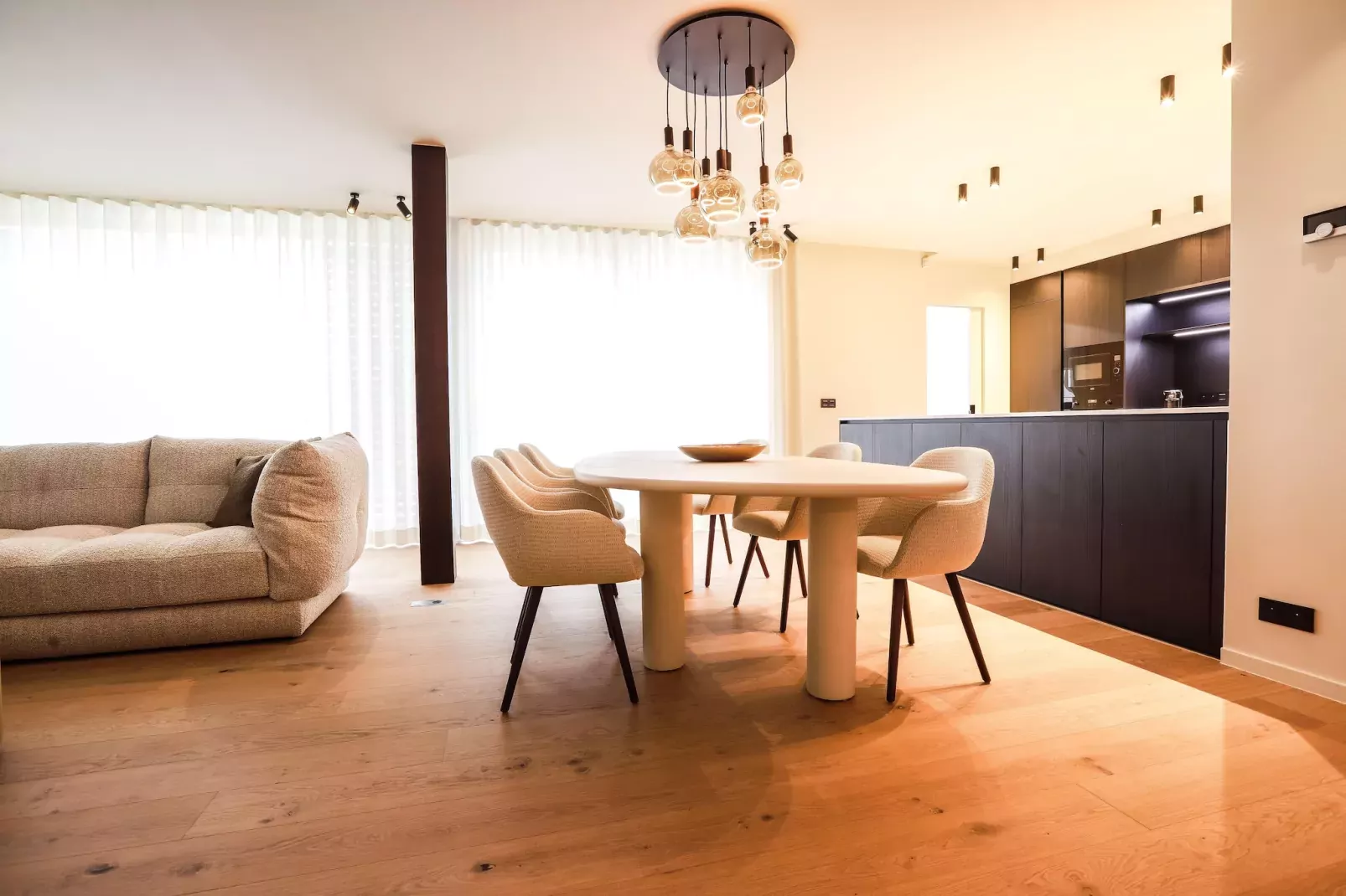 Durbuy Lux 4p-Eetkamer