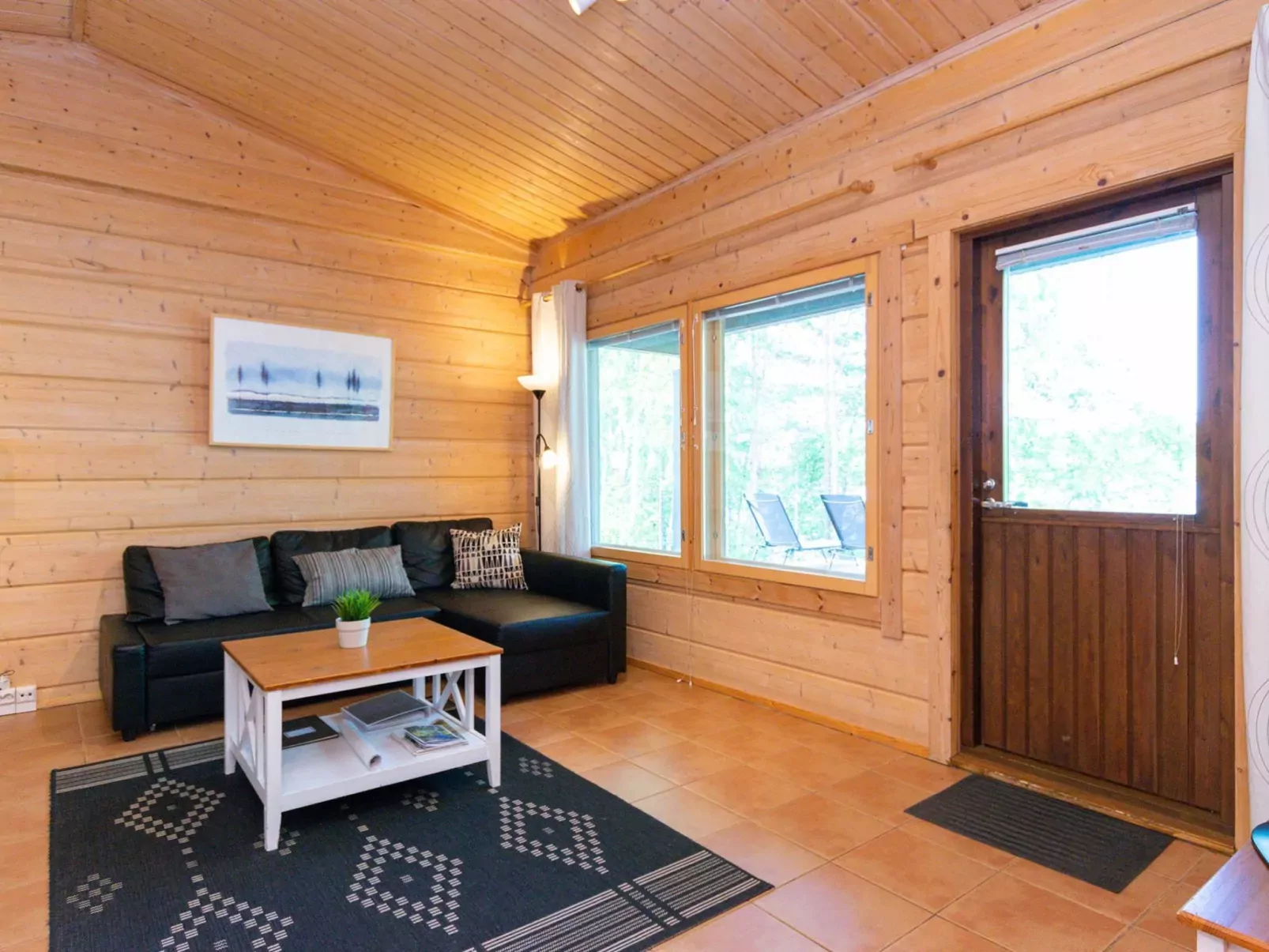 Hot pool cottage iitu-Binnen