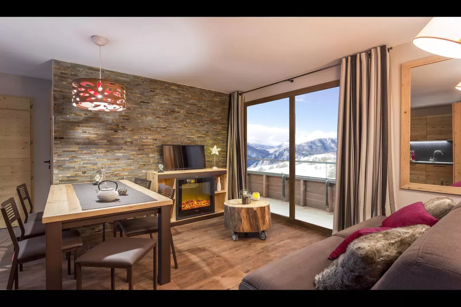 TIGNES_S63-Woonkamer