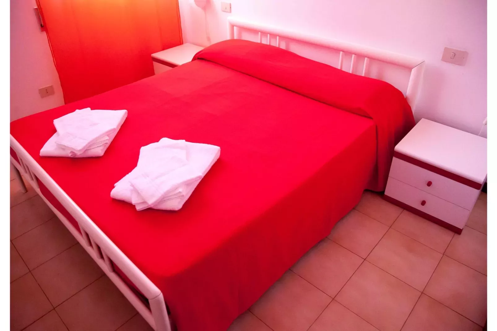 Residenza Alberghiera Italia in Luni - Trilocale R6/C6-Slaapkamer