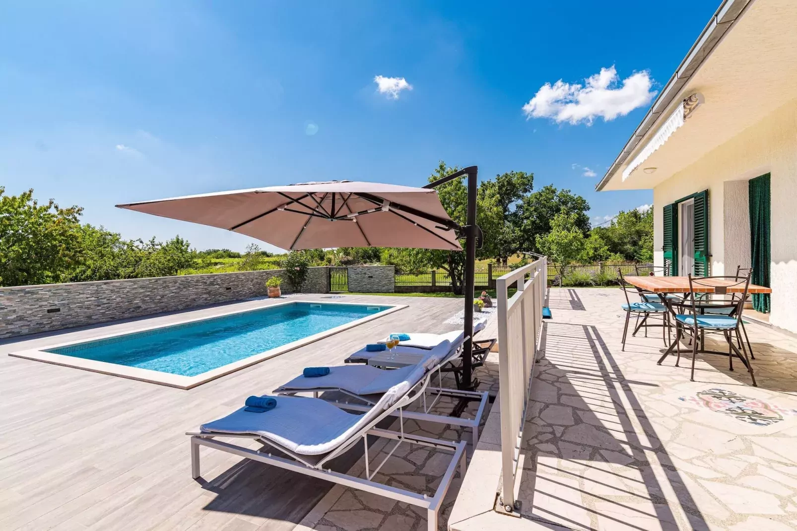 Holiday Home Endi-Zwembad
