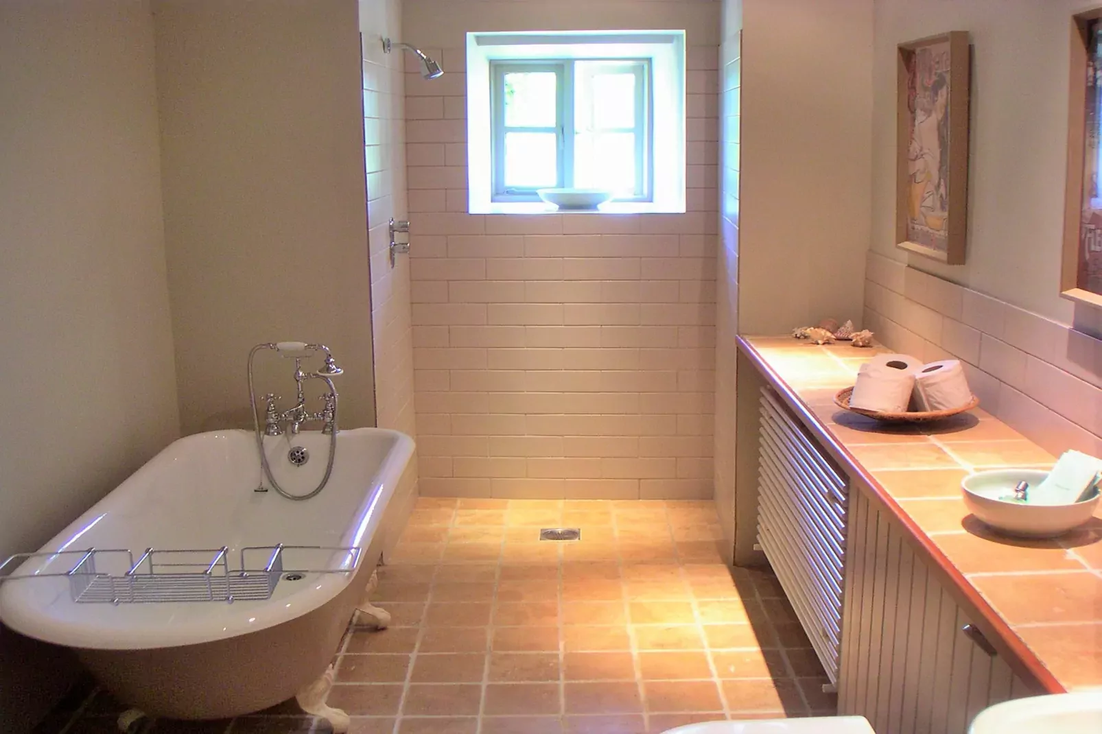 Ingleby Manor - Gun Room-Badkamer
