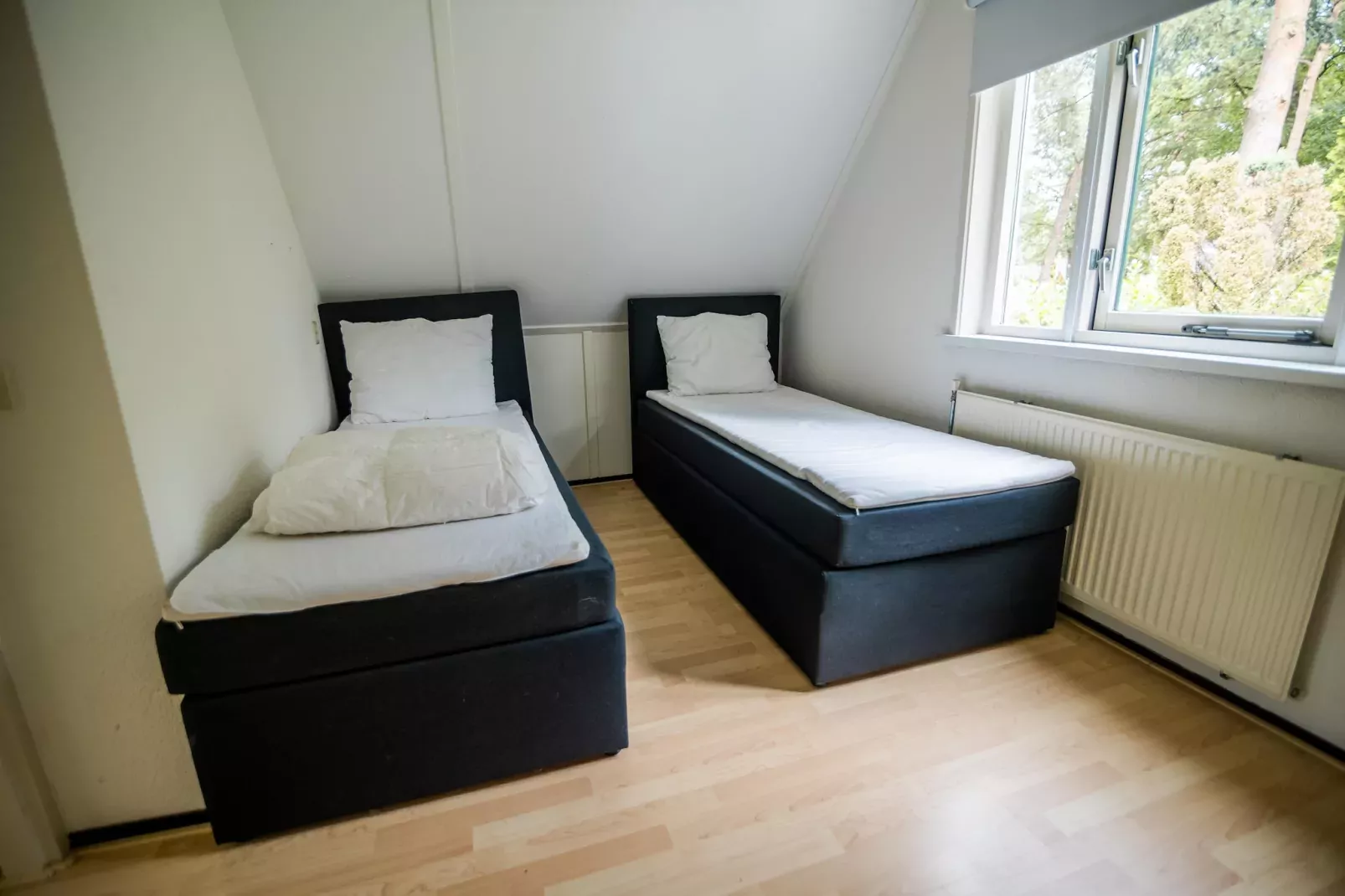 4-persoons stenen bosvilla-Slaapkamer
