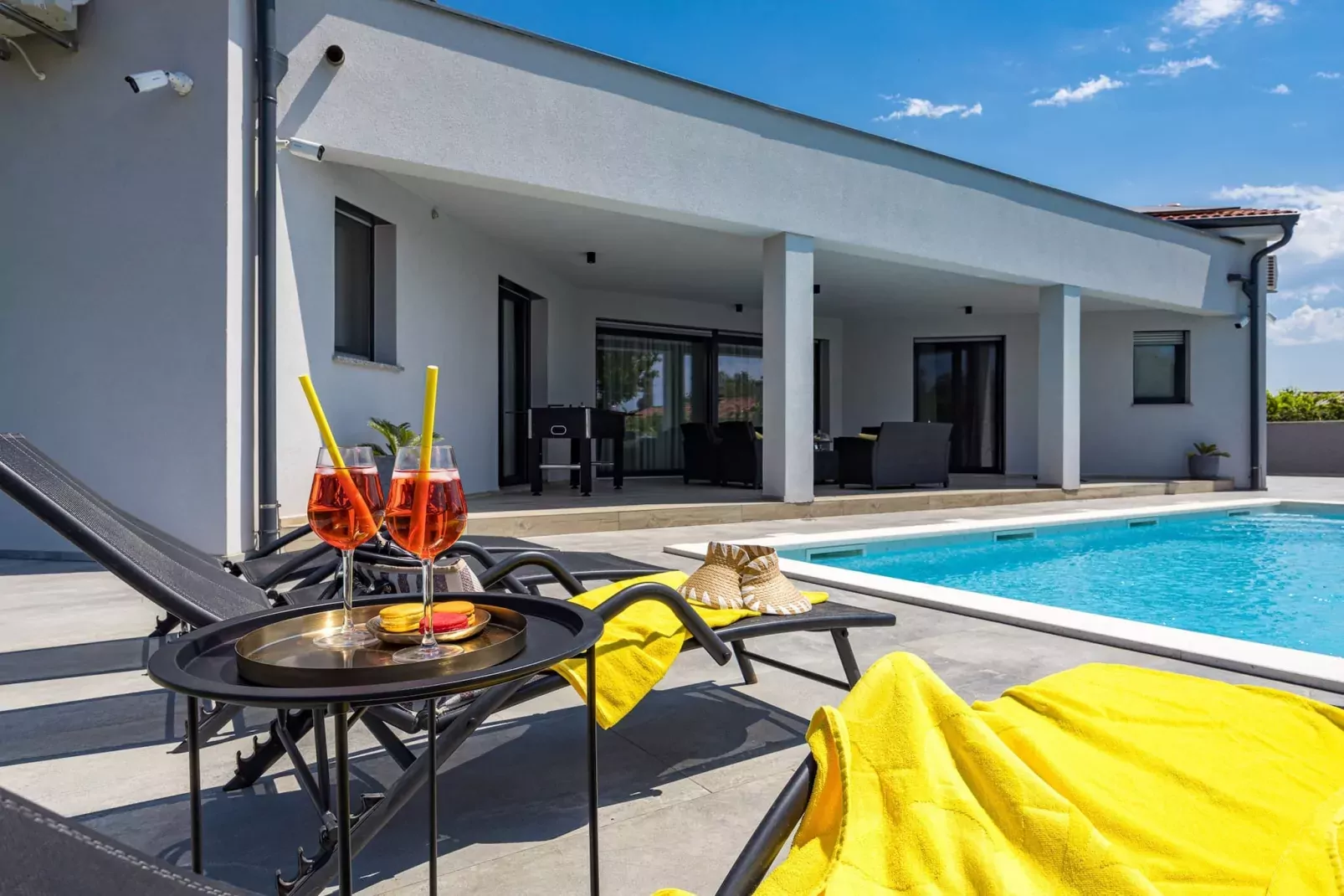 Villa Speranza with Private Illuminated Pool-Zwembad