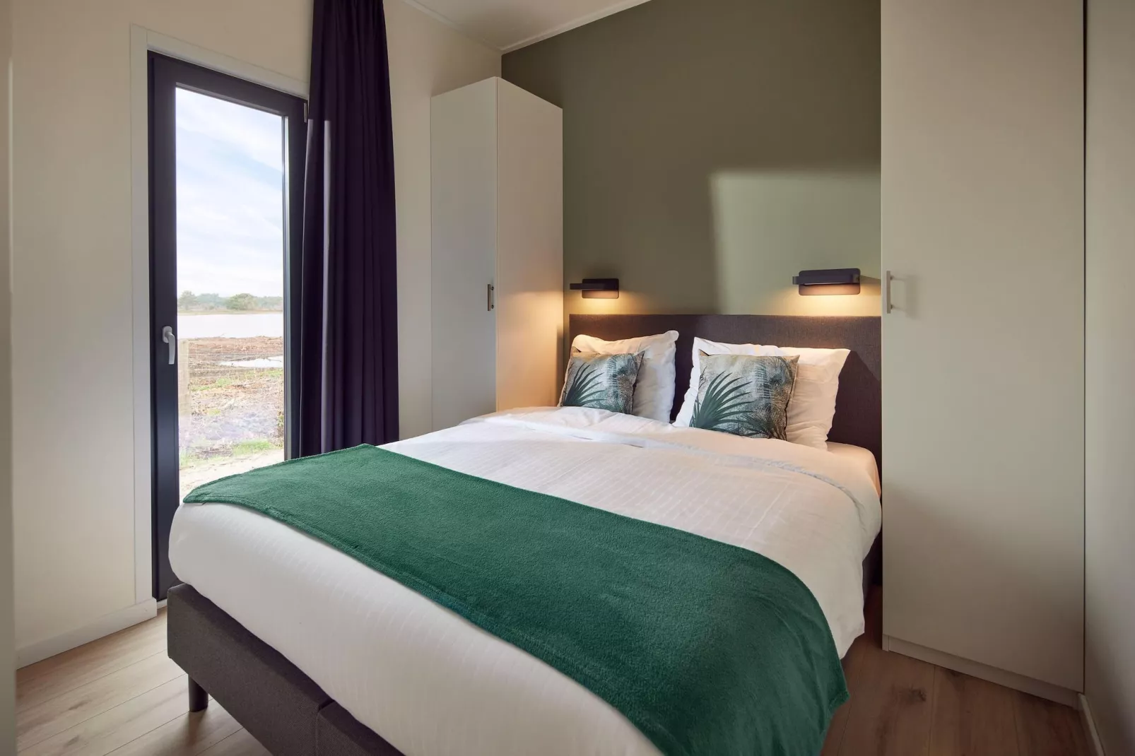 Waterlodge 6 Deluxe met sauna en hottub-Niet-getagd