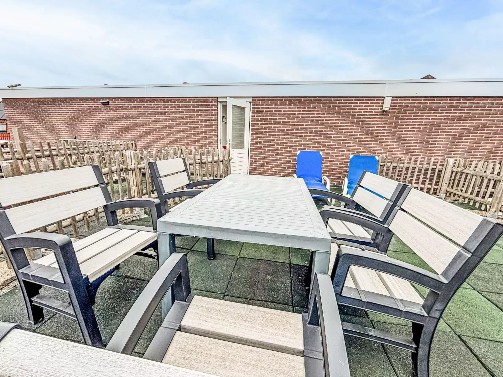 Beach House Westkapelle 105.4-Buiten