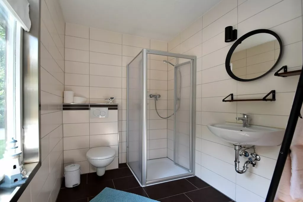353350-Niet-getagd