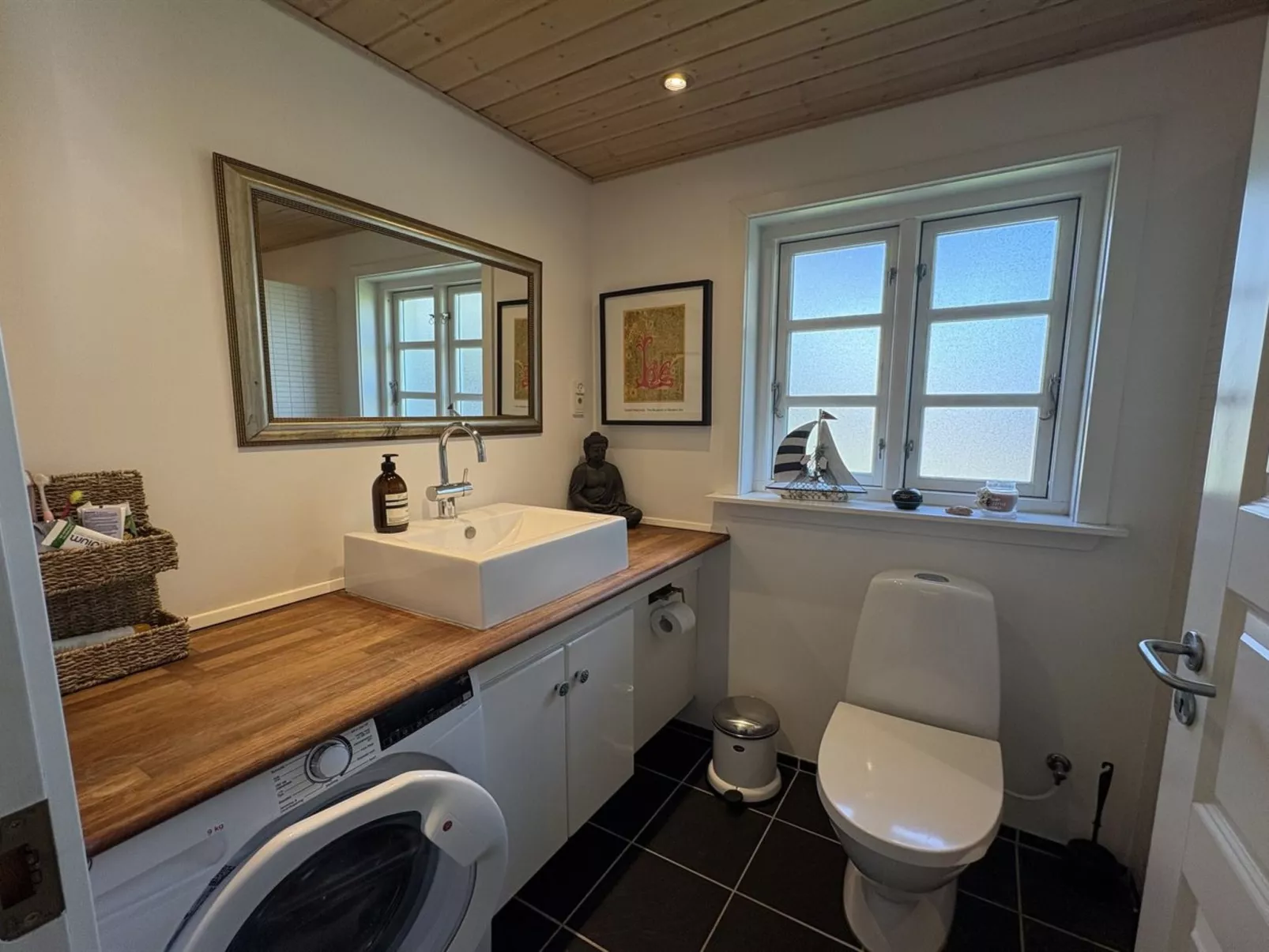 "Veljan" - 1.2km from the sea-Binnen