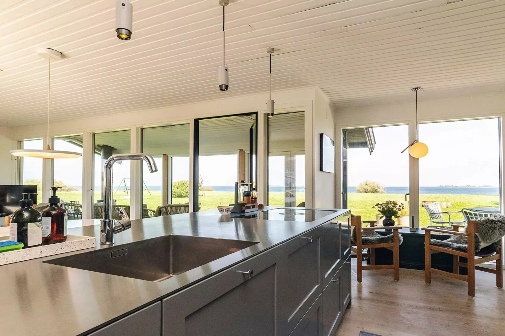 Panoramisch toevluchtsoord in Borgnaes -- By Traum Ferienwohnungen-Binnen