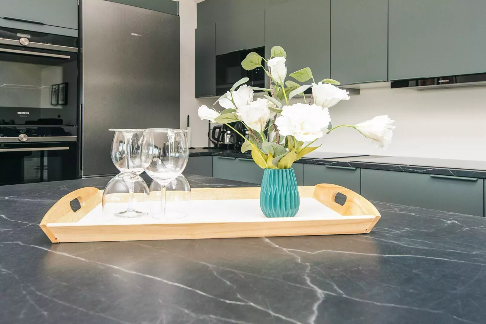 Luxe retraite met zwembad -- By Traum Ferienwohnungen-Binnen