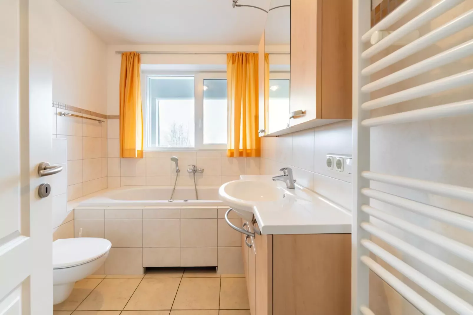 Kapitänsdeck 6 Pers 436-Badkamer
