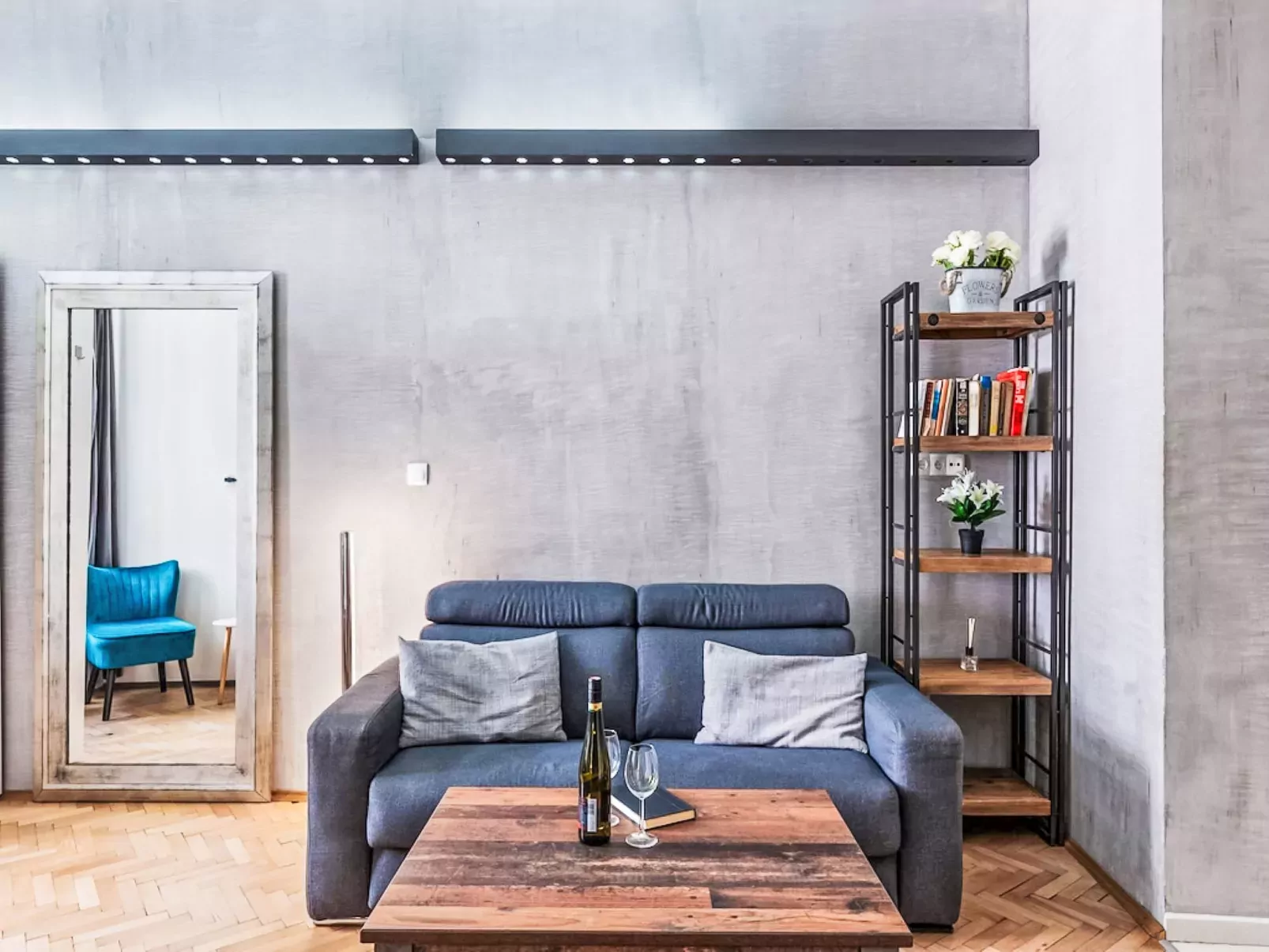 Golden Stage Nook-Binnen