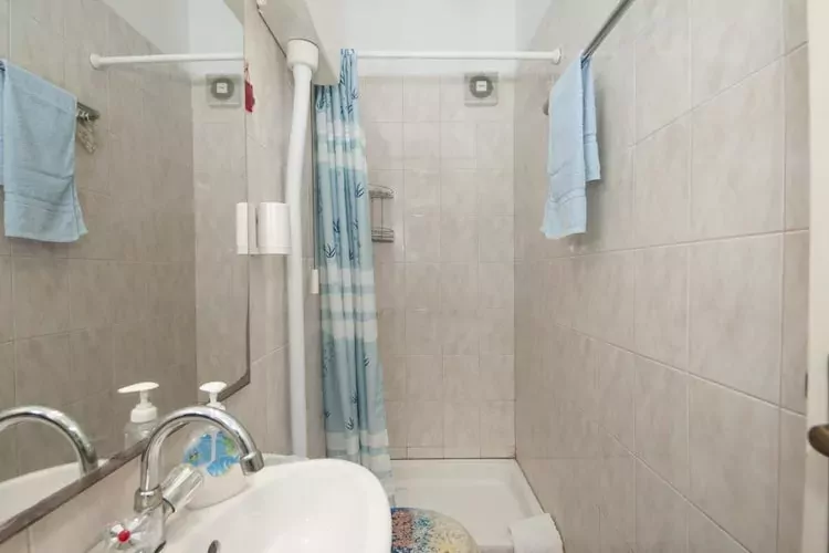 Apartments Gorana - Two Bedroom Apartment with Terrace(A1) (ST)-Badkamer