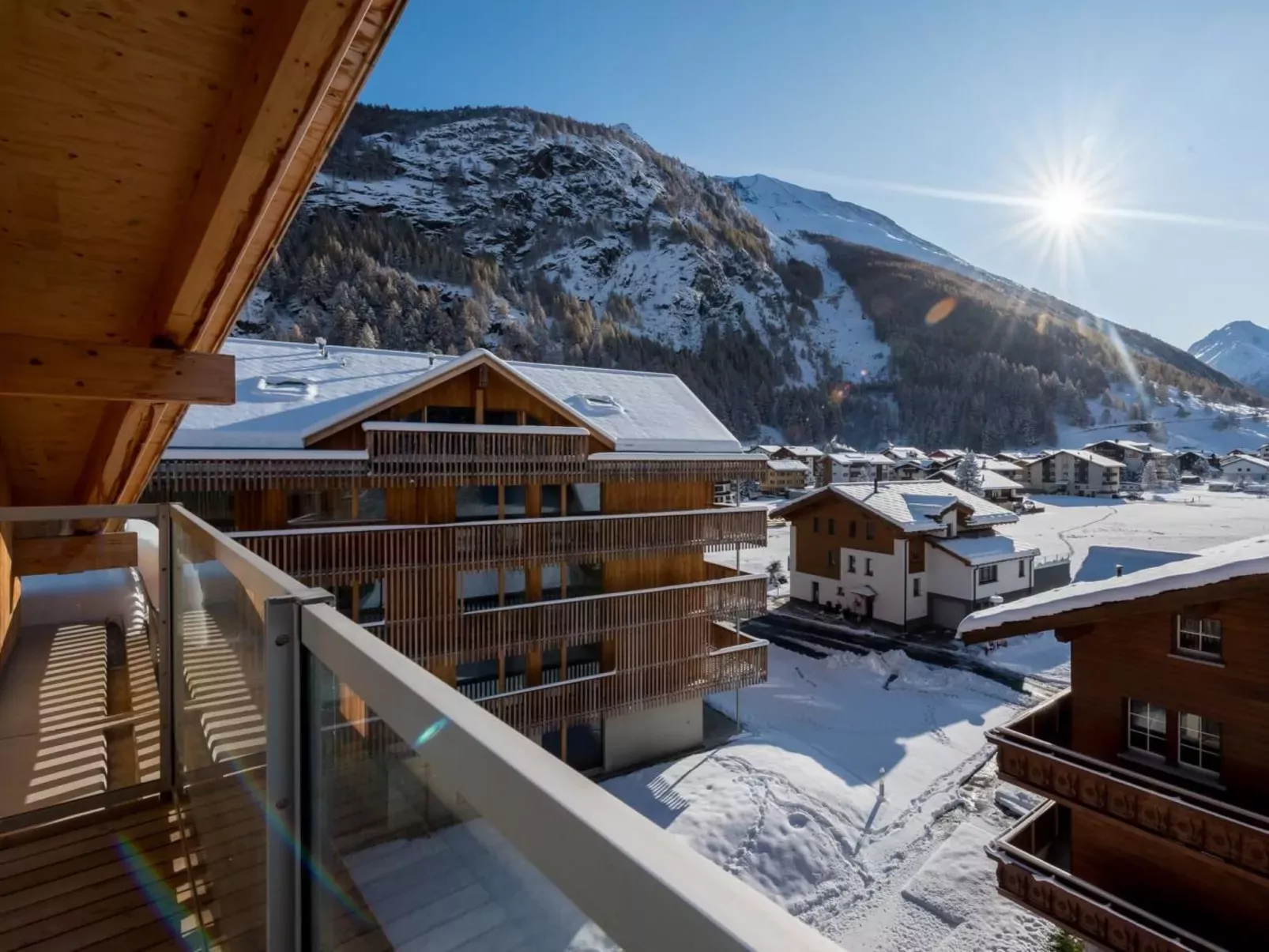 Montela Hotel & Resort - Holiday Stay-Buiten