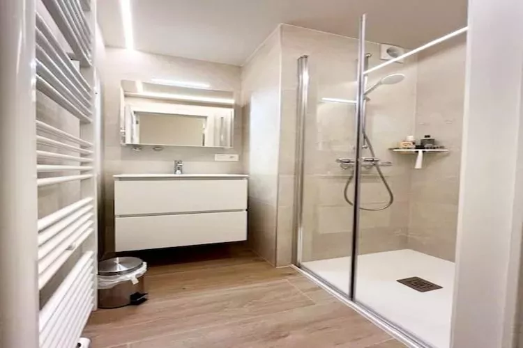 RESIDENTIE UILENSPIEGEL 0601-Badkamer