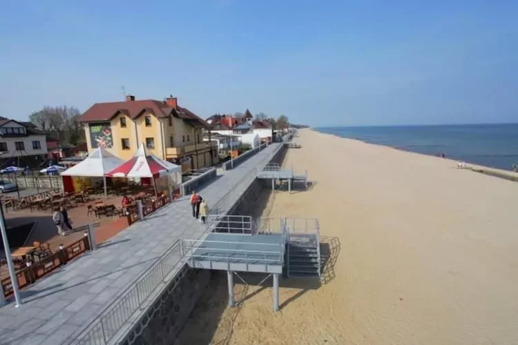 Parterowe domki wakacyjne dla 4 osób Sarbinowo-Gebieden zomer 1km