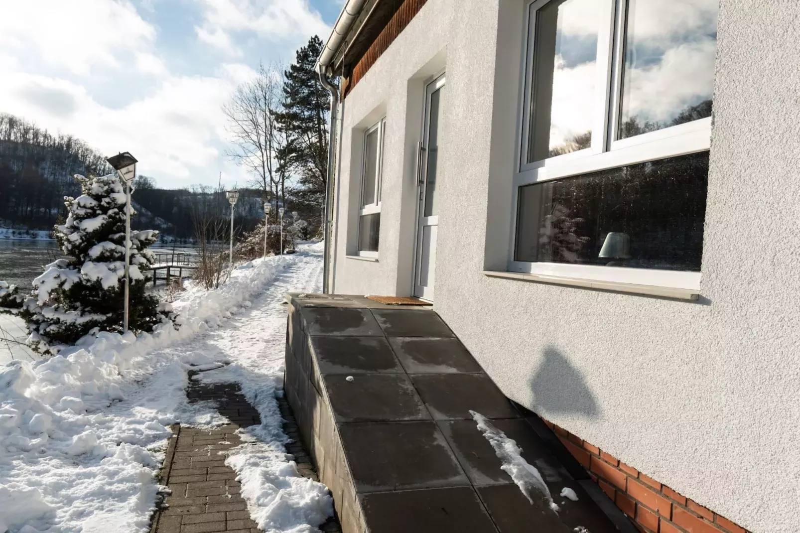 Altes Bootshaus 3-Exterieur winter
