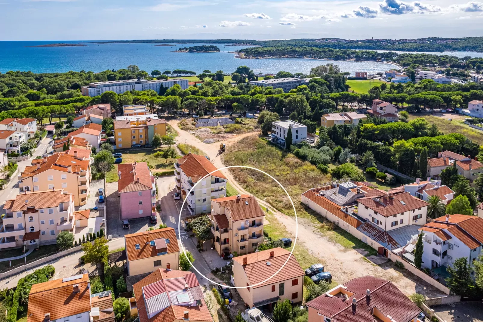 Mijic Studio 3 - 250 m from the Beach-Buitenlucht