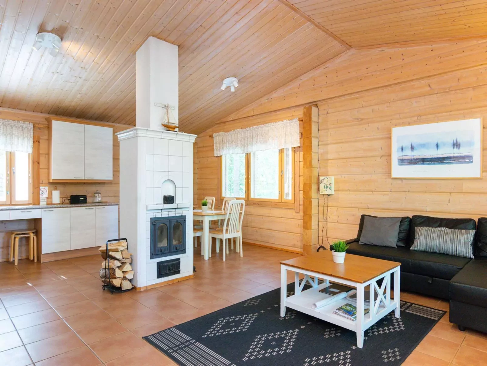 Hot pool cottage iitu-Binnen