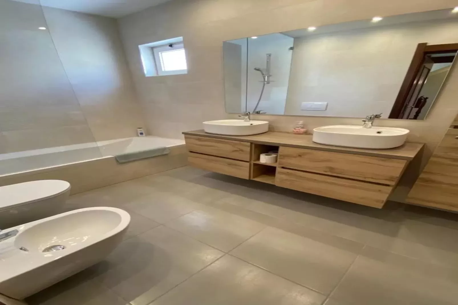 32 Terraços de Benagil (Casa Manique)-Badkamer