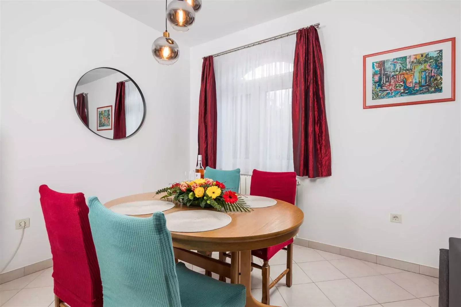 Apartment Slavica 1 - Red Paradise-Eetkamer