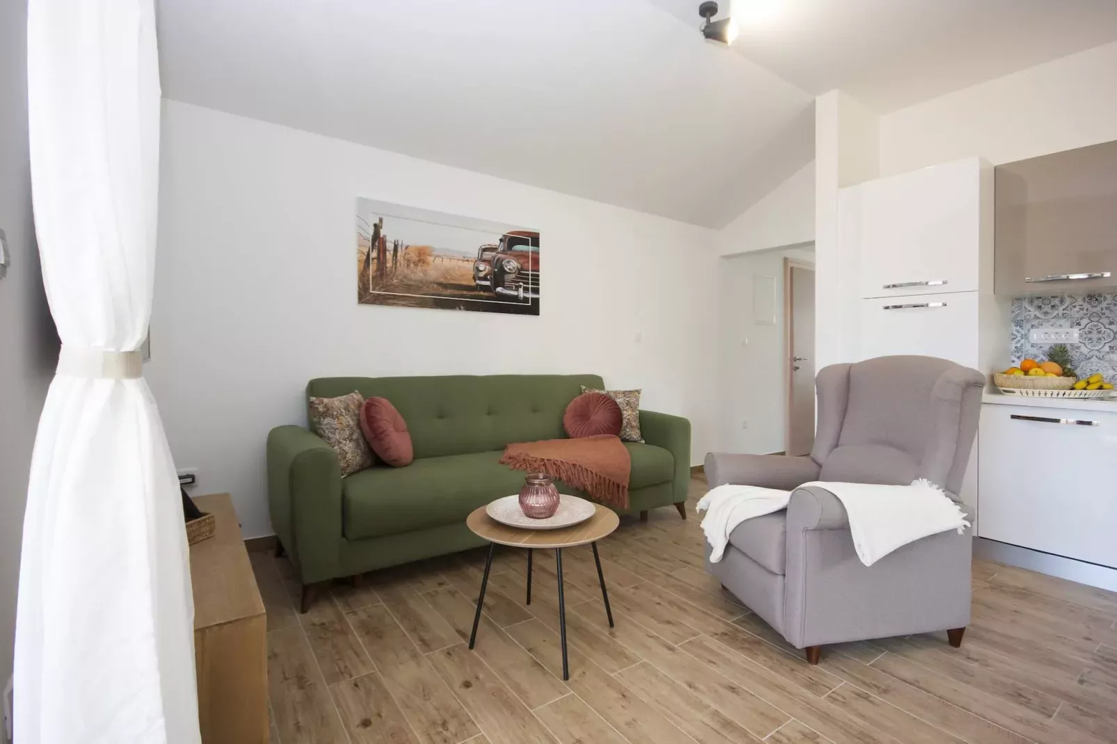 Apartments Tonia - Apartment Mala A1-Woonkamer