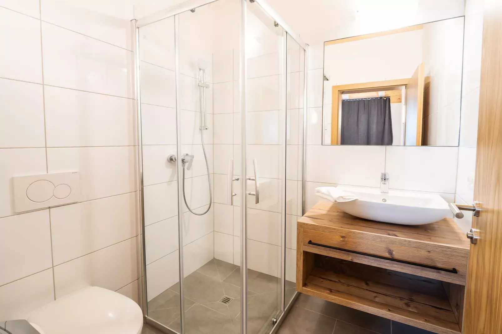 Penthouse Three-bedroom Apartment – KA3P-Badkamer