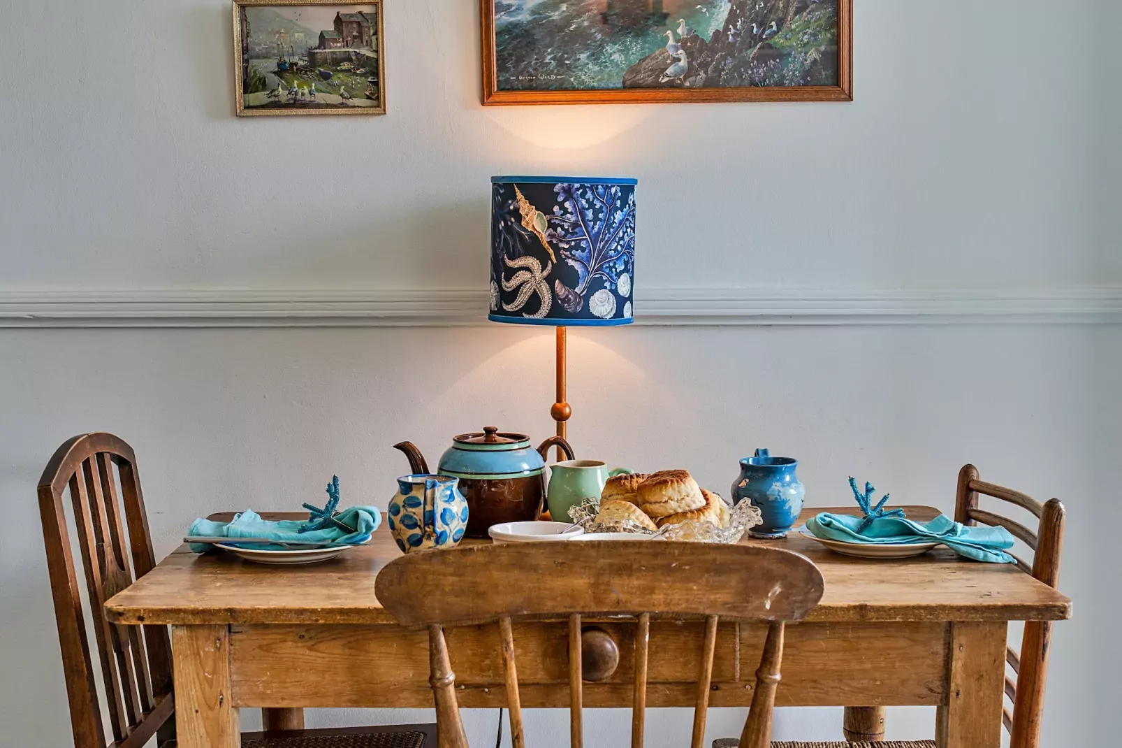 Cosy Mousehole Cottage with Sea Views-Eetkamer