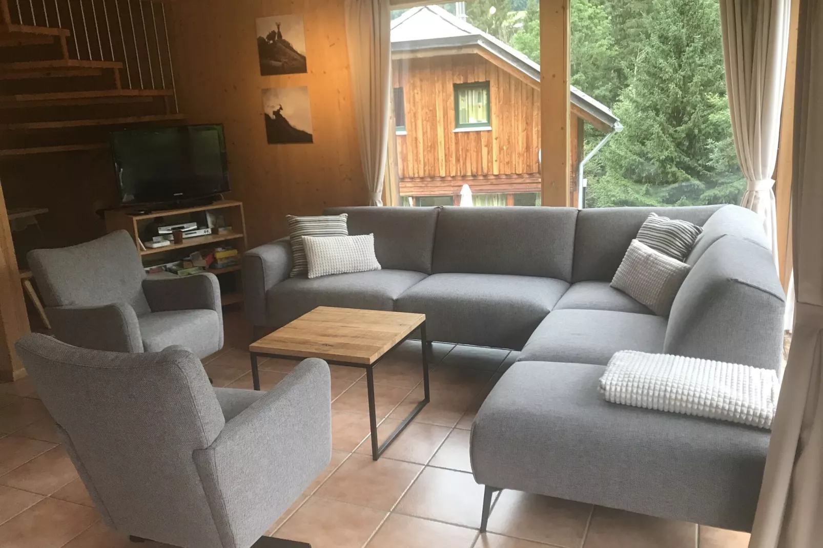 Chalet Murlaub-Woonkamer