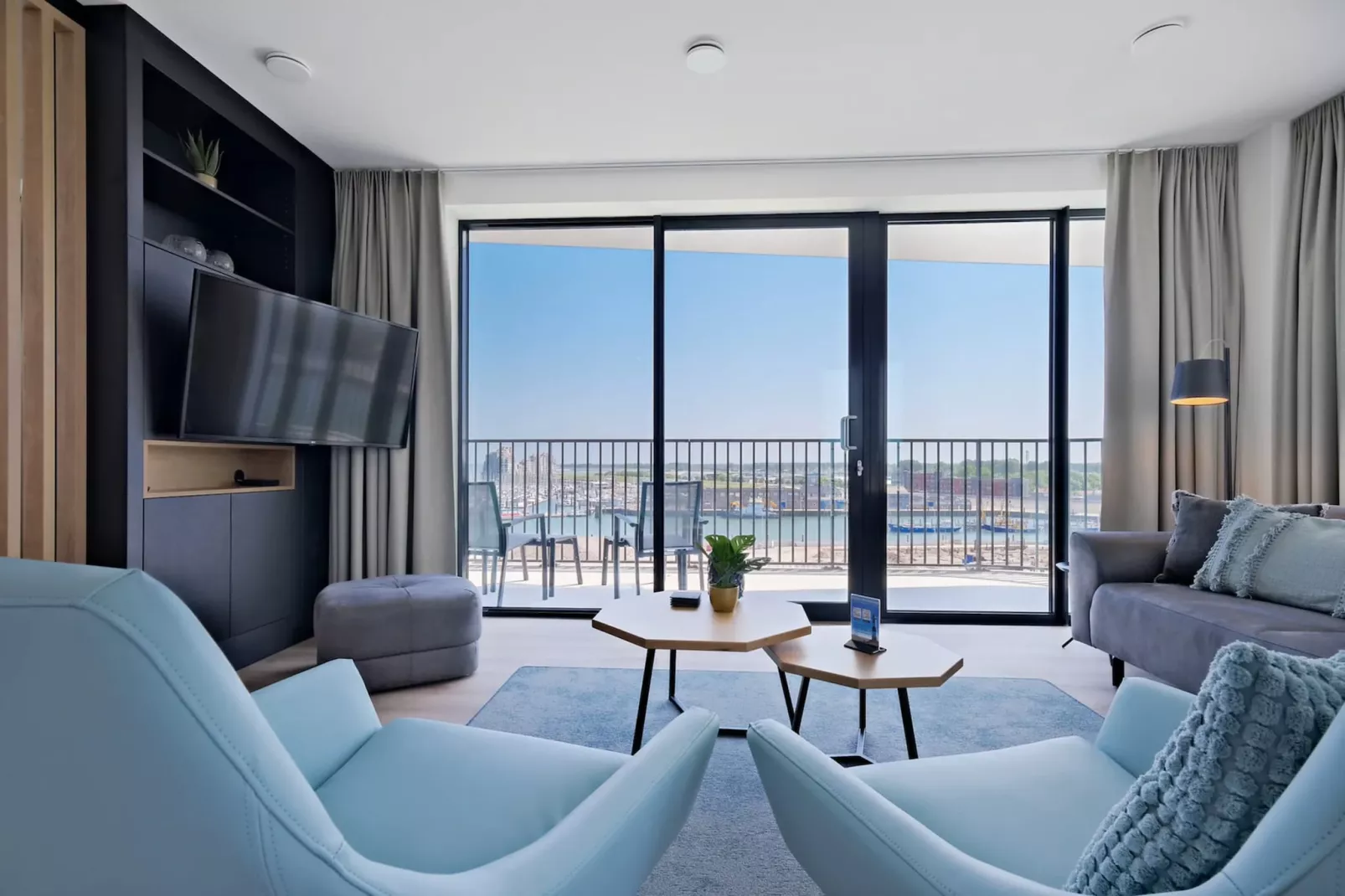 Breskens Apartments & Penthouses 14-Buitenkant zomer
