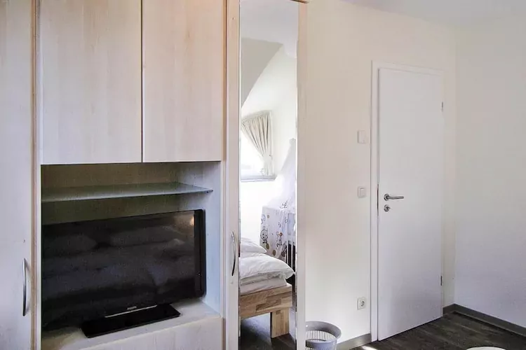 Ferienhaus Nachtigall in Glowe-bis zu 6 Pers-Overloop