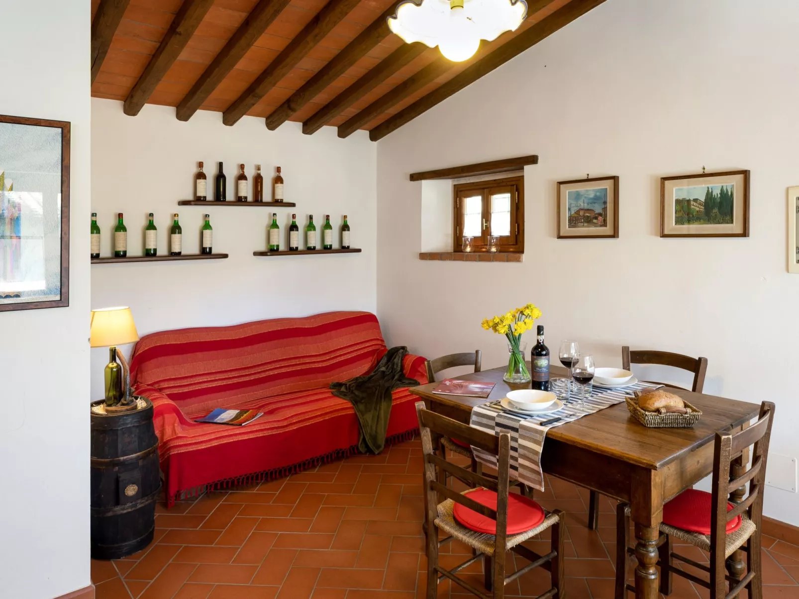 Casa Mario-Binnen