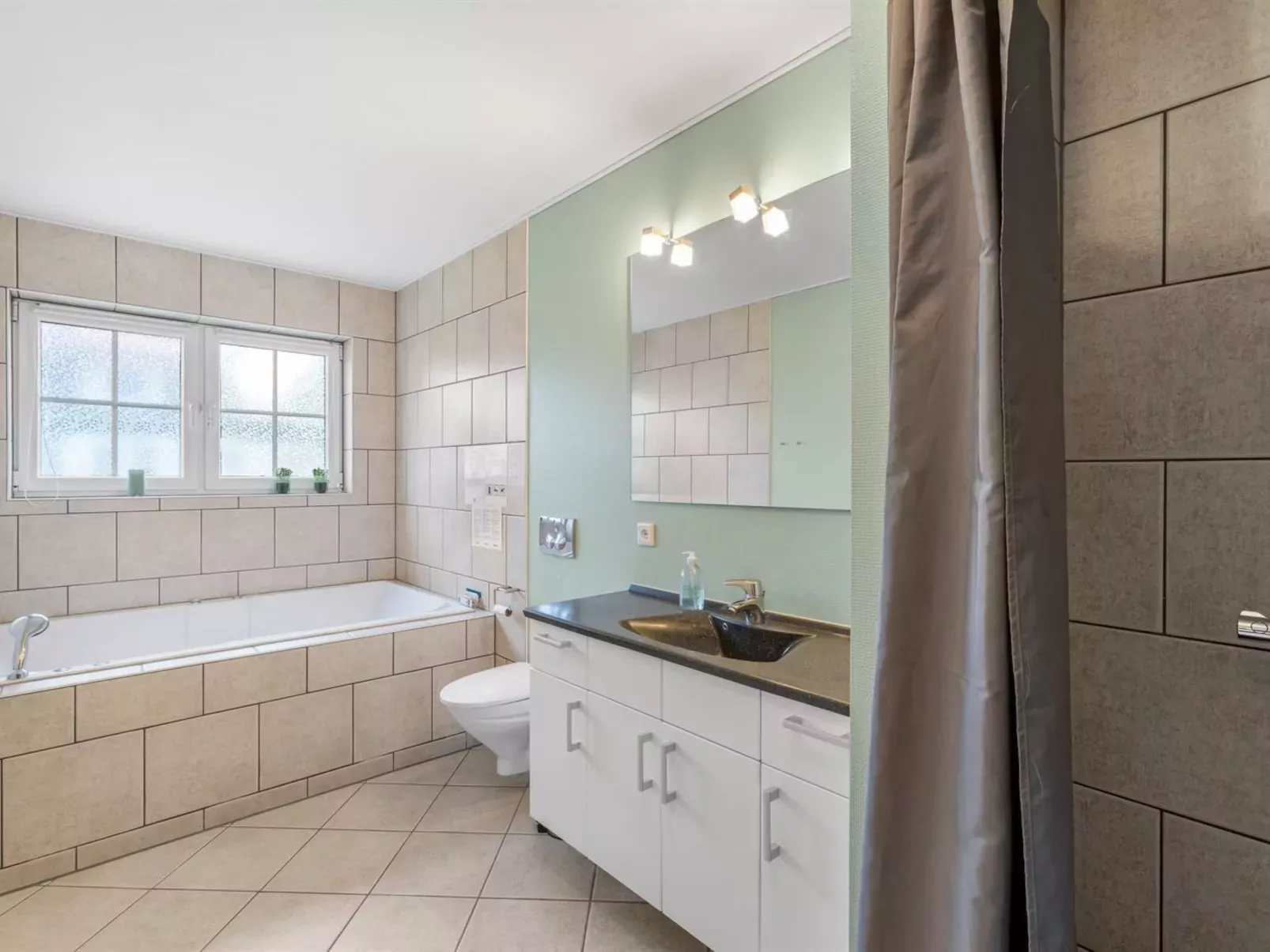 "Casjen" - 250m from the sea-Buiten