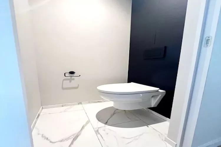 RESIDENTIE CALIFORNIA E4-Badkamer