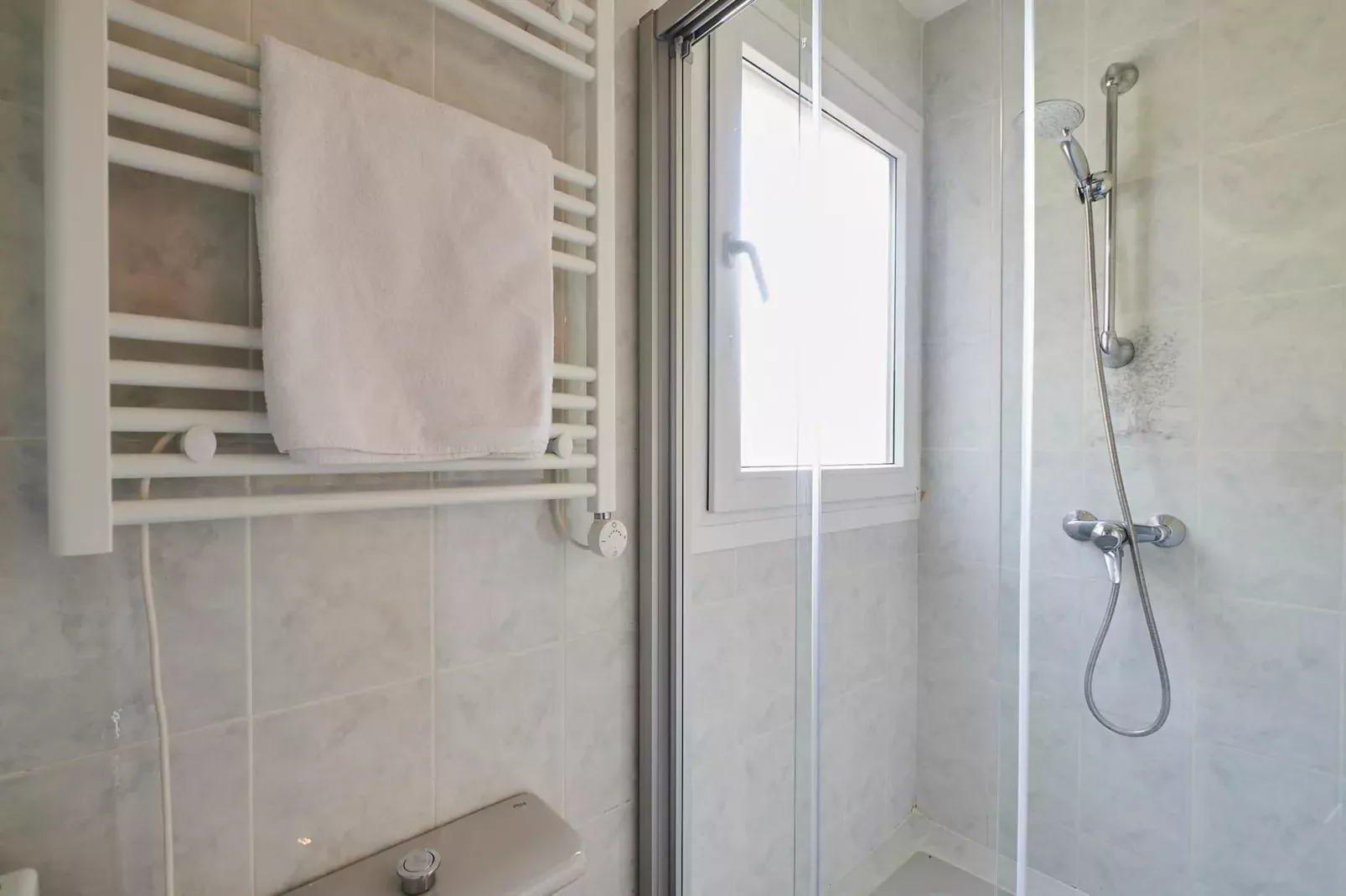 Cliper C-3-Badkamer