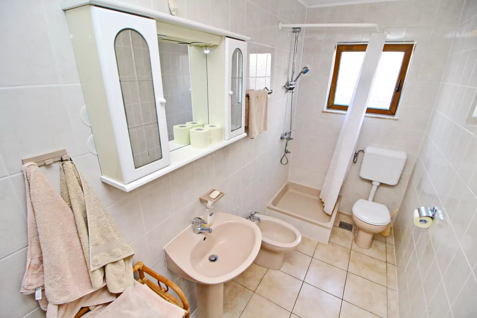 Apartments Marković Orebić-  Two Bedroom Apartment with Terrace and Garden View (A1)-Badkamer