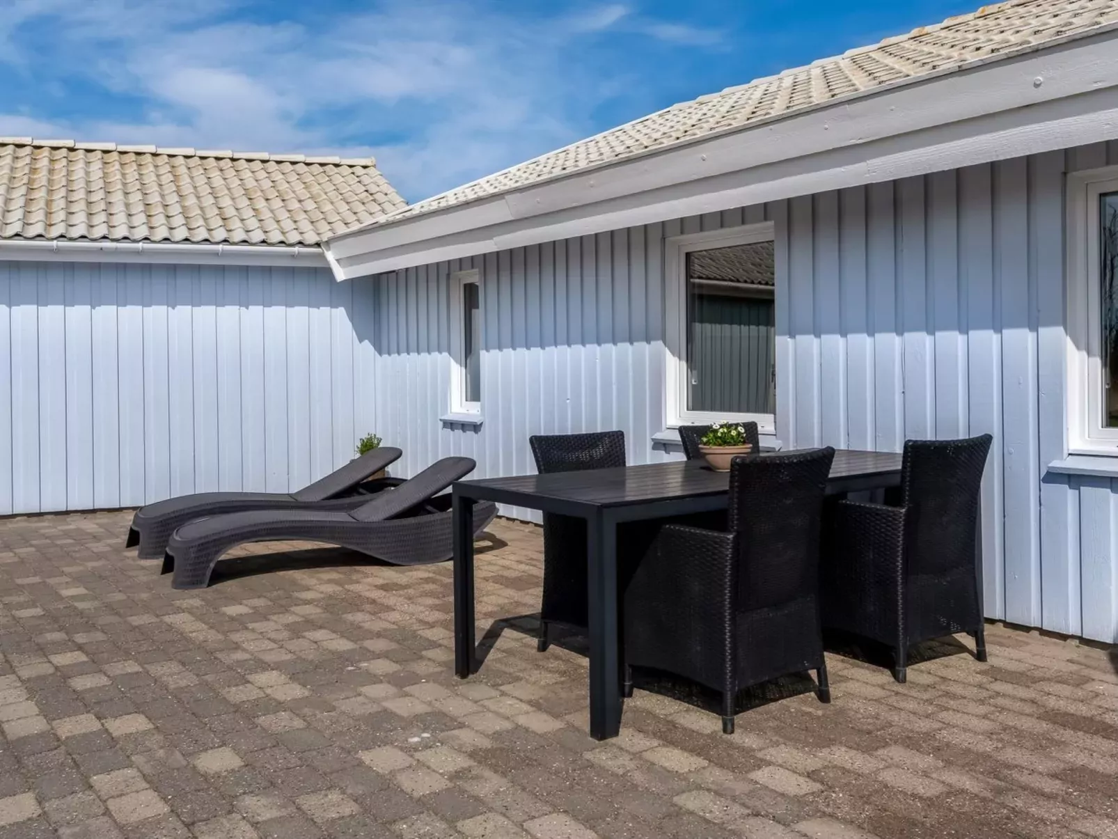 "Shalin" - 400m from the sea-Buiten