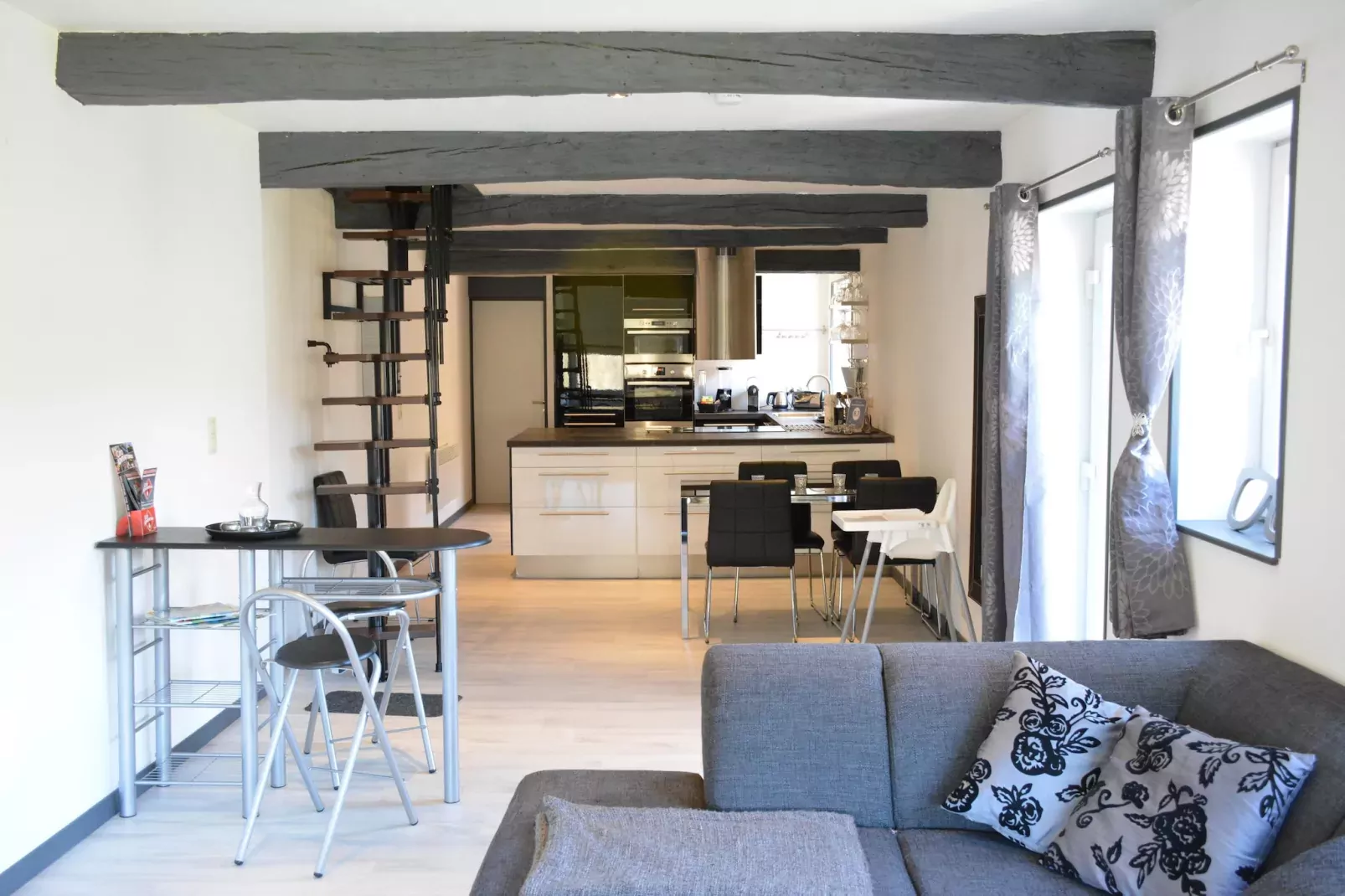 Studio Ferme Simon-Woonkamer