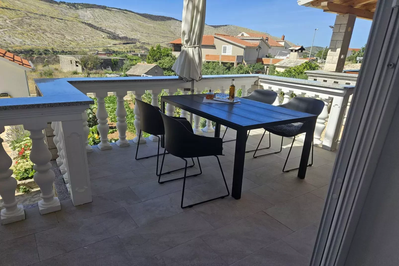 Apartments Miro - one bedroom apartment-Terrasbalkon