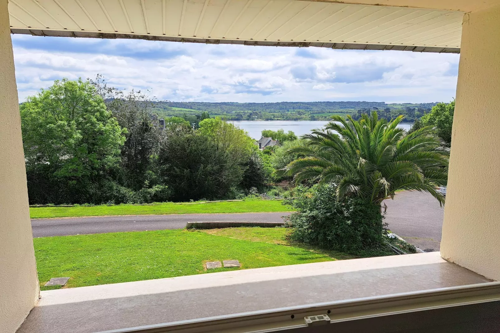 Maison de vacances Hanvec-Uitzicht zomer