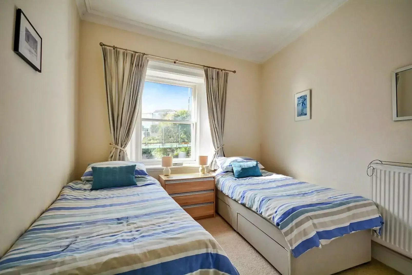 Rock House, Kingsand-Slaapkamer