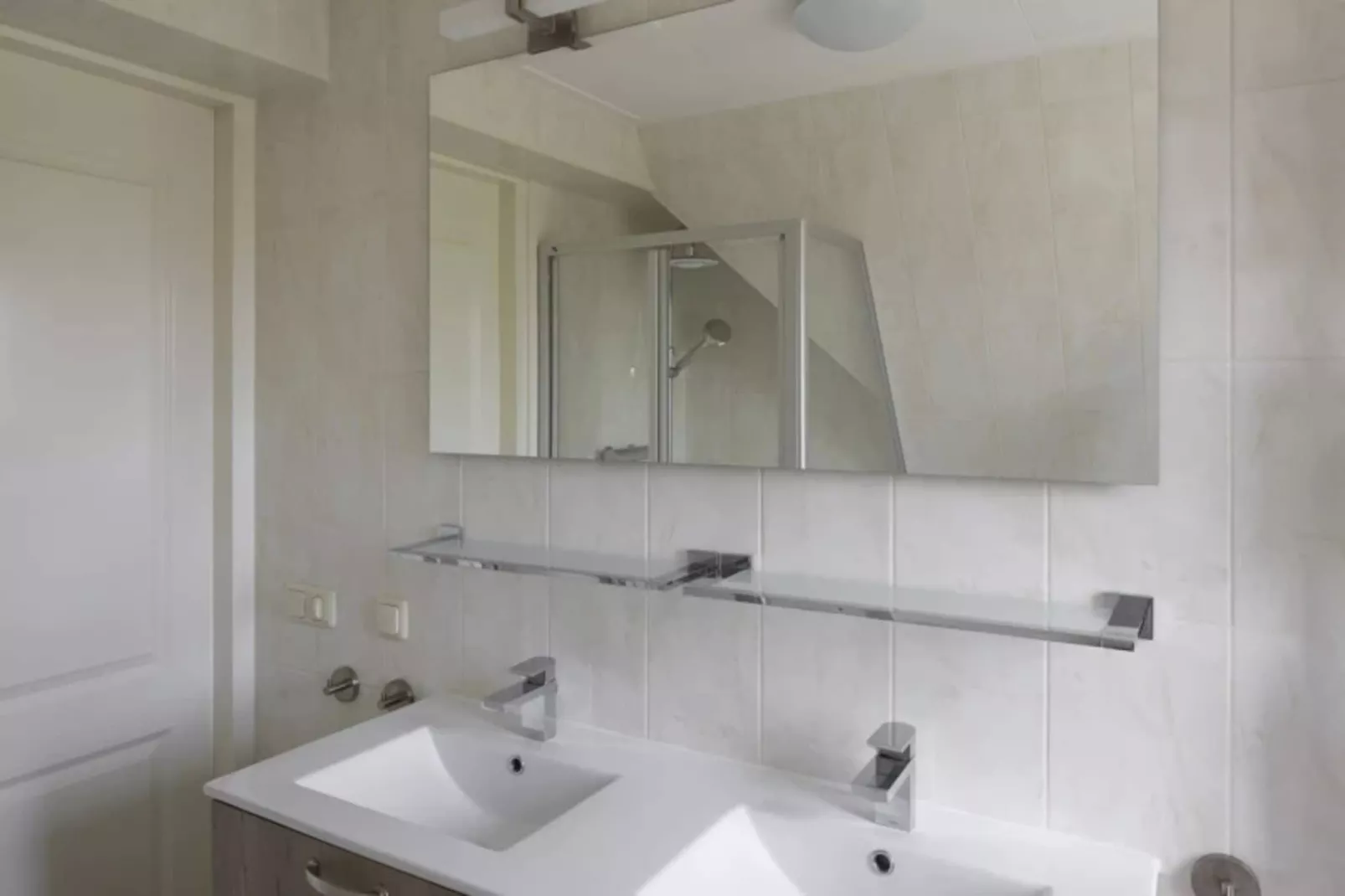 Vakantiepark Duynzicht 3-Badkamer