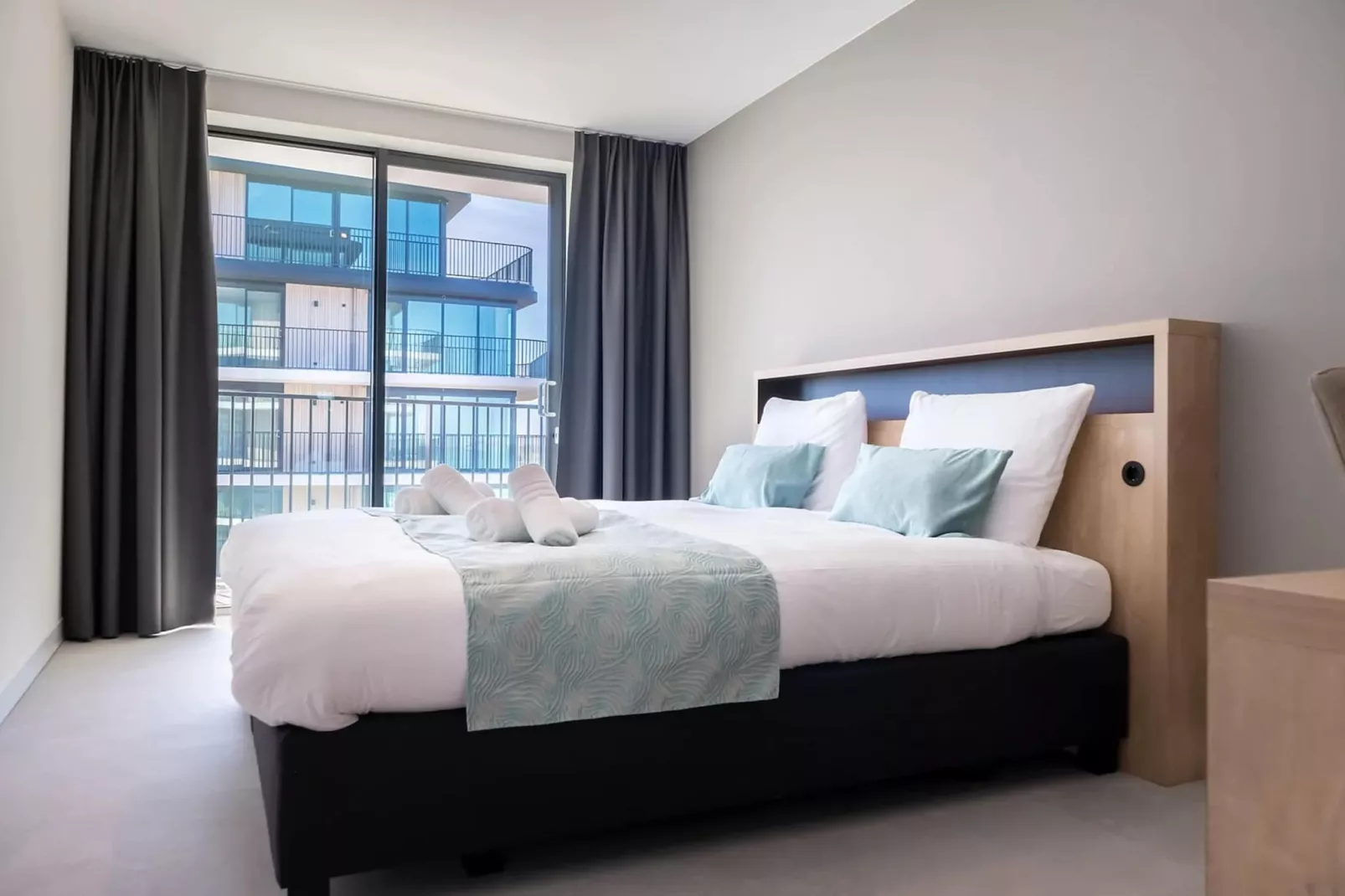 Breskens Apartments & Penthouses 5-Buitenkant zomer
