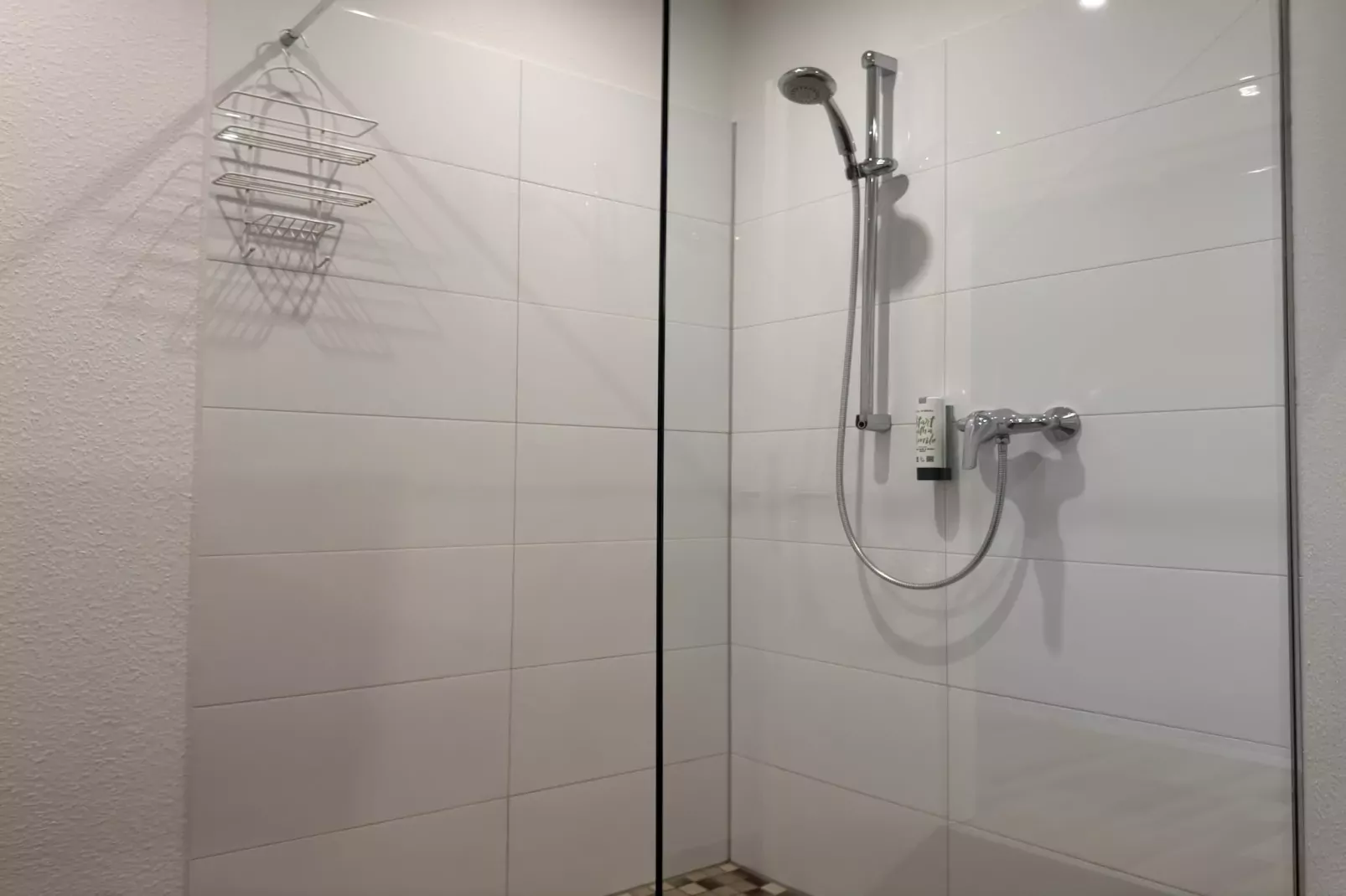 4 Personen App-Badkamer