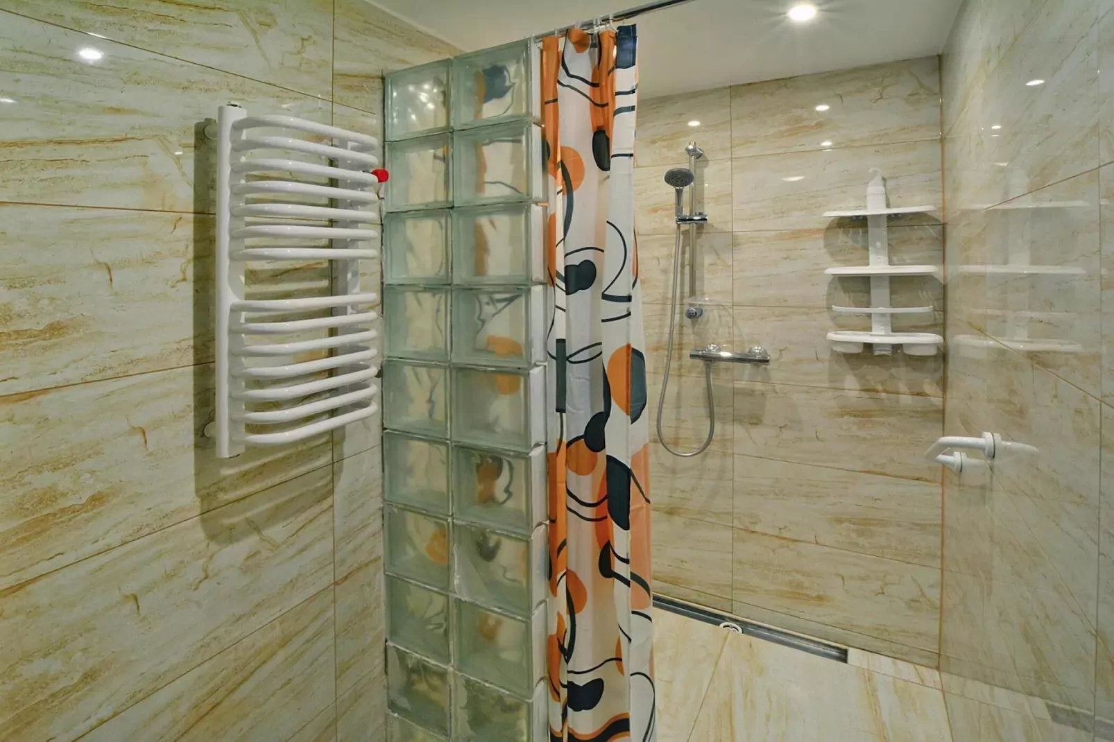 Mieszkanie wakacyjne sauna w cenie Kołobrzeg-Badkamer
