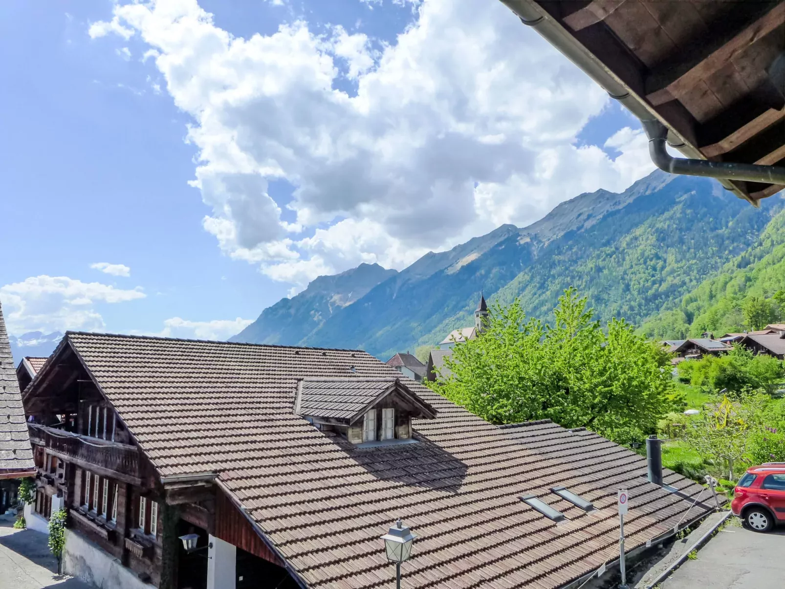 Chalet Esther-Buiten