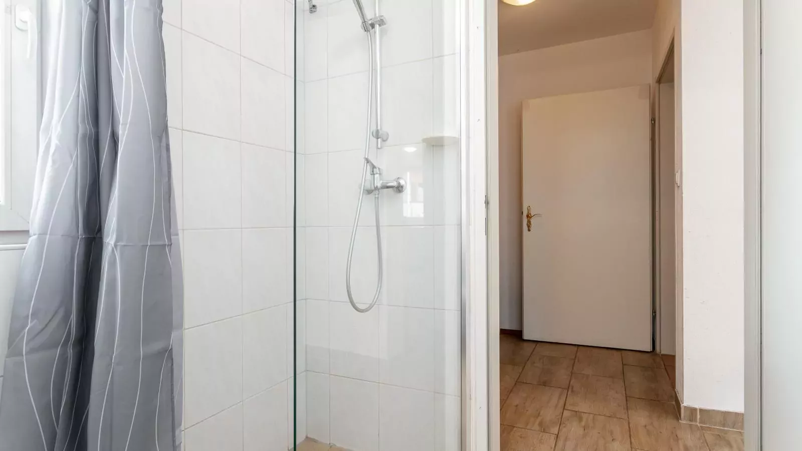 Haus Oliver 1-Badkamer